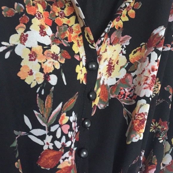 Black Floral Dress - Picture 2 of 4